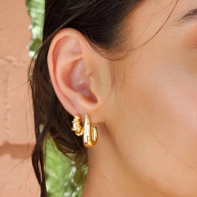 ARIEL EARRING