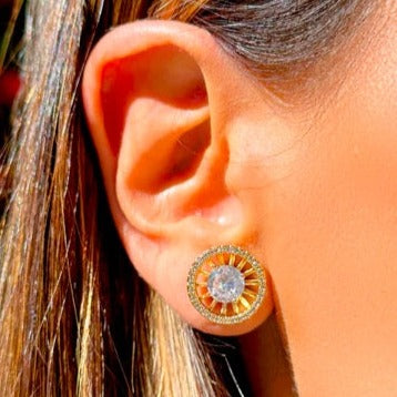BELLA EARRING